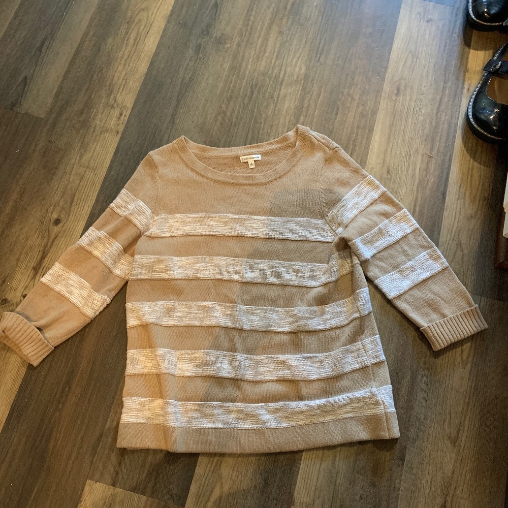 Croft&Barrow 100 percent cotton sweater. Worn‎ about 2x
